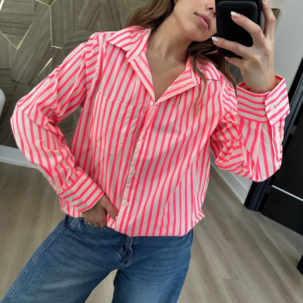 NEW ♥️ A New Day Red and White Long Sleeve Button Down Shirt